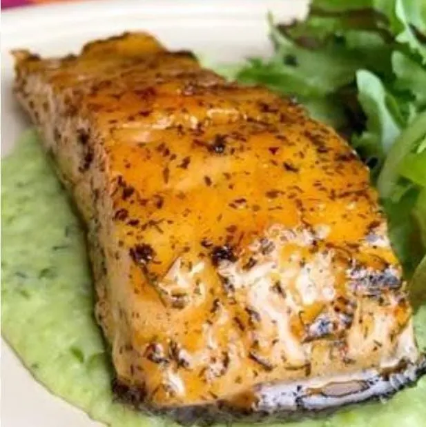 Salmón a la mantequilla